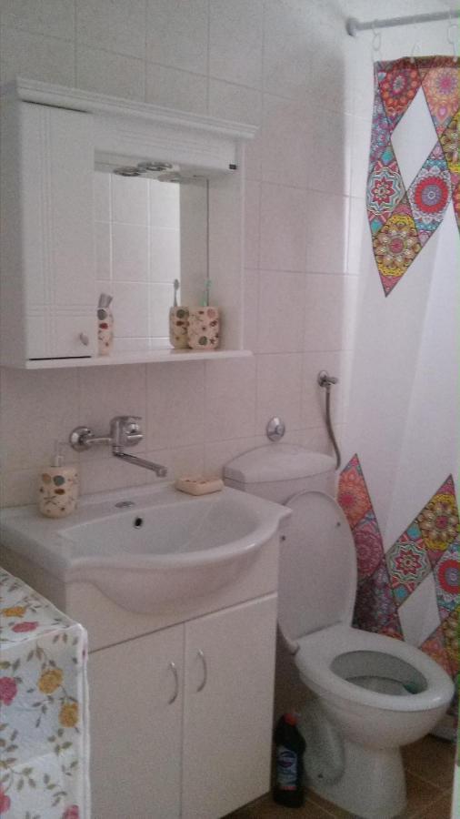Holiday House Popovic Sućuraj 外观 照片